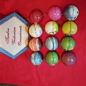 Victorian Holiday Ornament Set - Multicolor